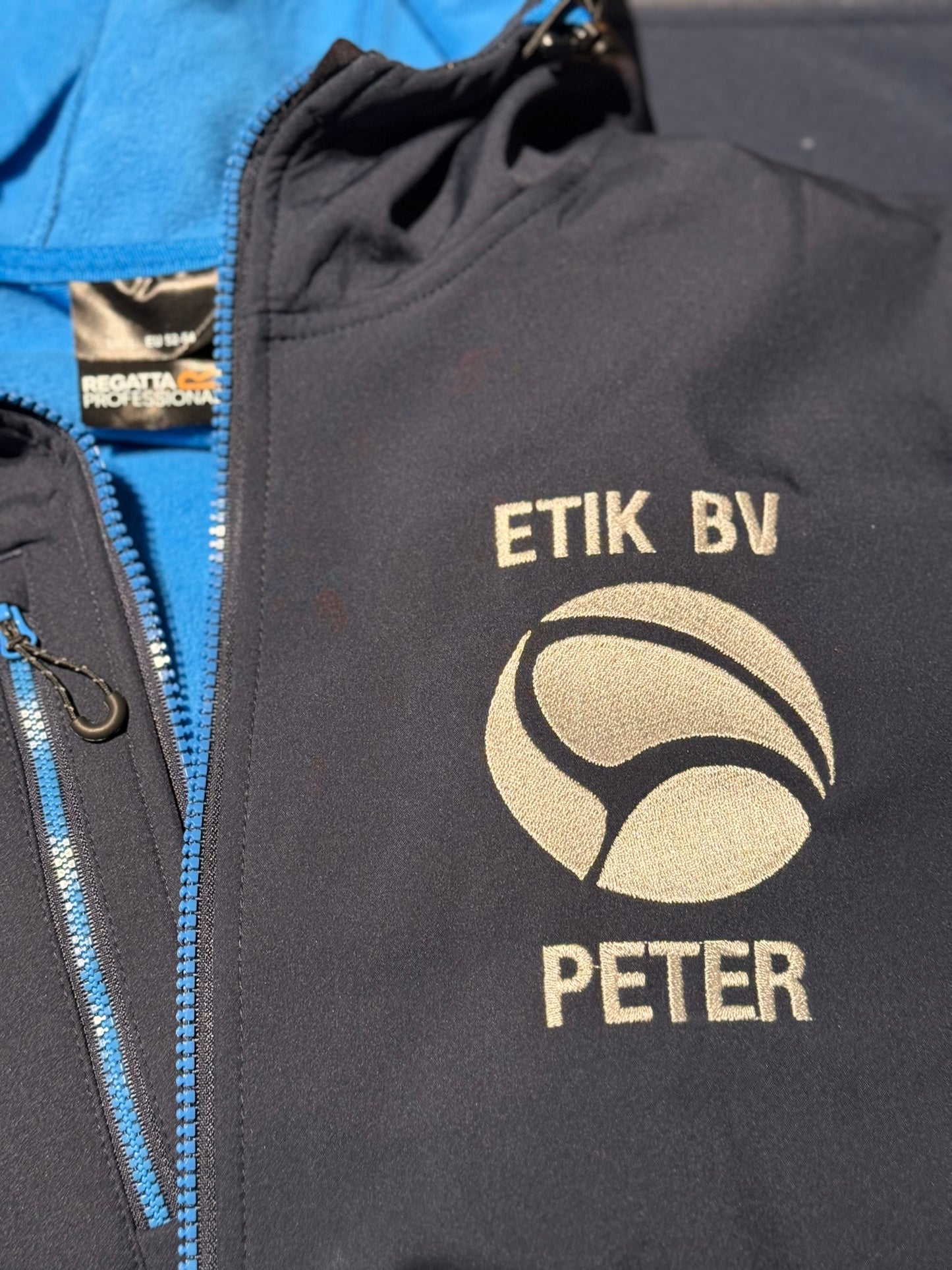 Gepersonaliseerde Softshell Jas met kap