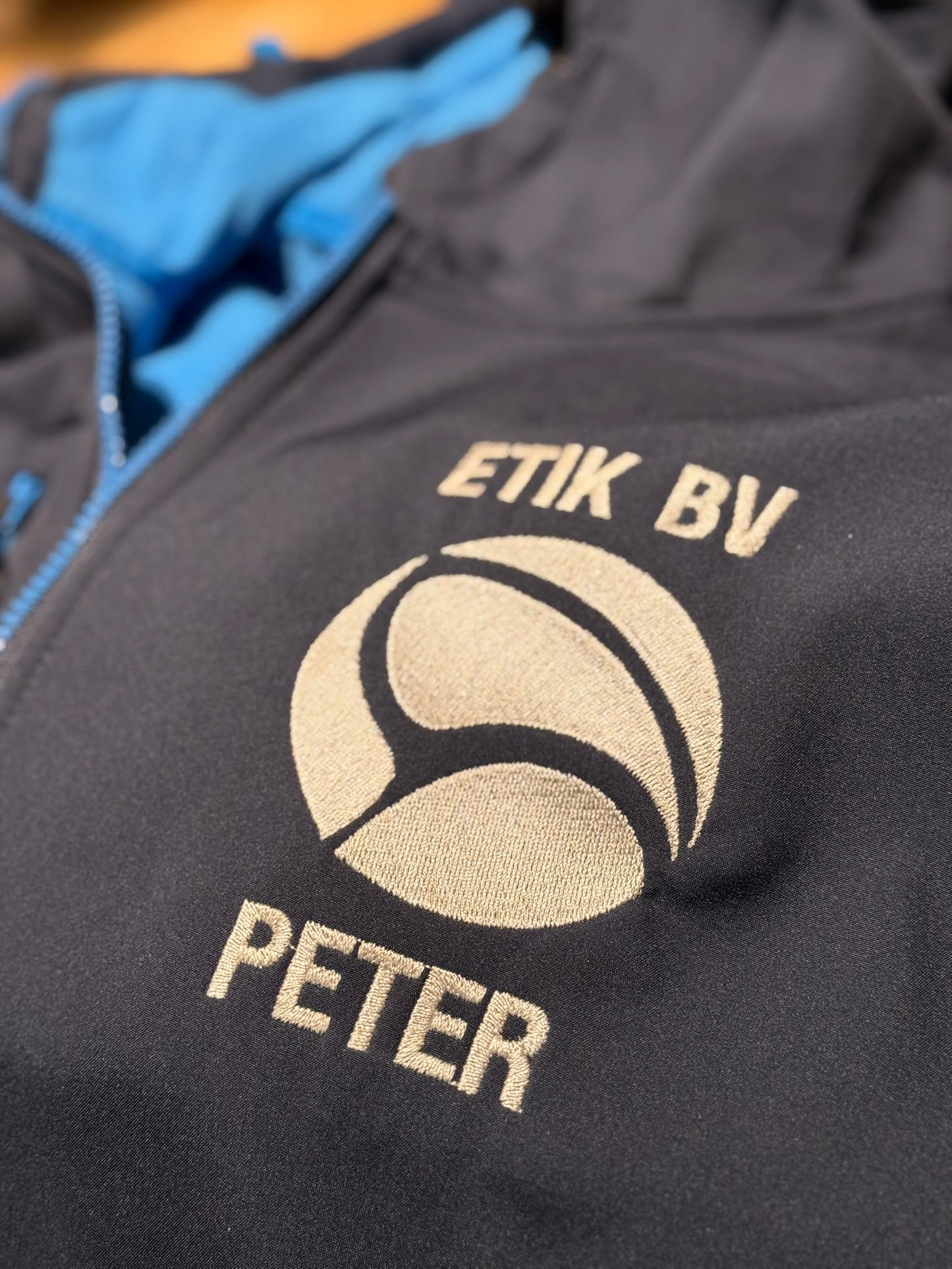 Gepersonaliseerde Softshell Jas met kap